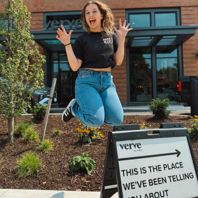 5 days until you start living your best damn life 📦😎