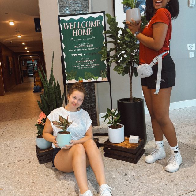 🚛✨ Move-in is getting closer, and we’re busy getting VERVE ready to welcome you home! From the finishing touches to move-in day prep, we can’t wait to see our 2026 residents soon. 💚

While you count down the days, we’re teaming up with @easyplant for a month-long giveaway! 🌿

Here’s how to enter:
🌱 Follow @verveannarbor 
🌱 Tag your friends in the comments (each tag = another entry!)
🌱 Bonus entry: Share this post to your Story!

🎉 Two lucky winners will each receive 2 @easyplant plants to help make their new space feel like home.

Winners will be announced on August 31. Good luck, and we’ll see you at move-in! 🏡✨
#VerveAnnArbor #UniversityOfMichigan #UMich #AnnArborApartments #studentliving